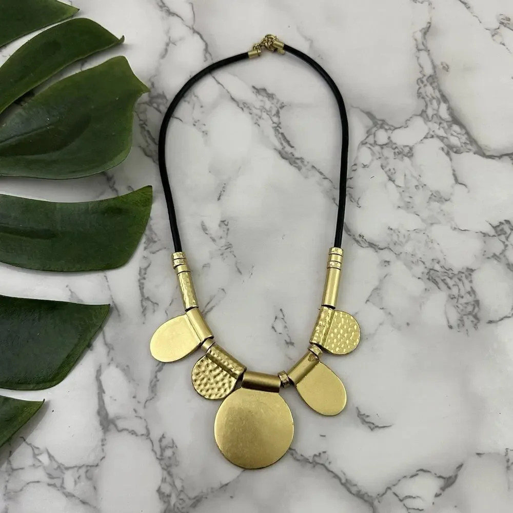 Madewell Gold Tone Chunky Necklace Hammered Finish Statement Metallic - Picture 3 of 5